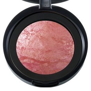 SOLD Laura Geller Baked Blush